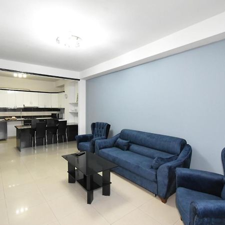 Mini Hotel Jerevan Buitenkant foto