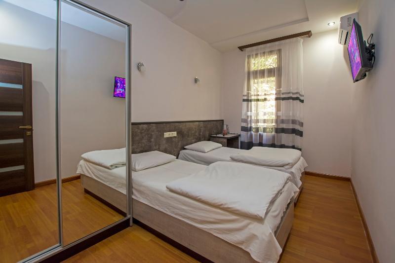 Mini Hotel Jerevan Buitenkant foto