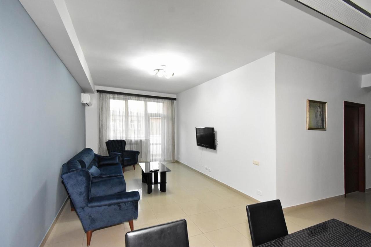 Mini Hotel Jerevan Buitenkant foto