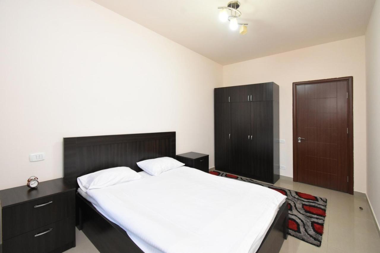 Mini Hotel Jerevan Buitenkant foto