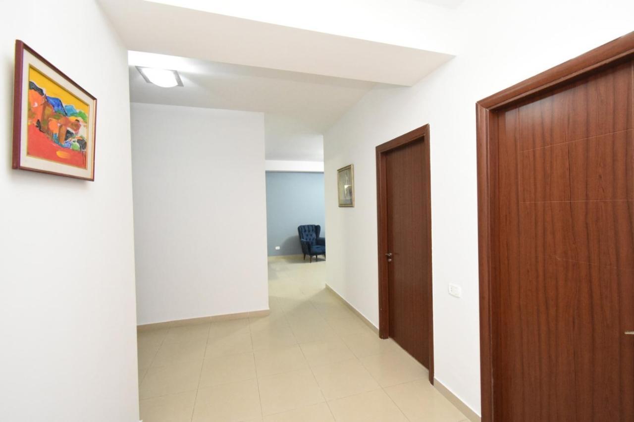 Mini Hotel Jerevan Buitenkant foto