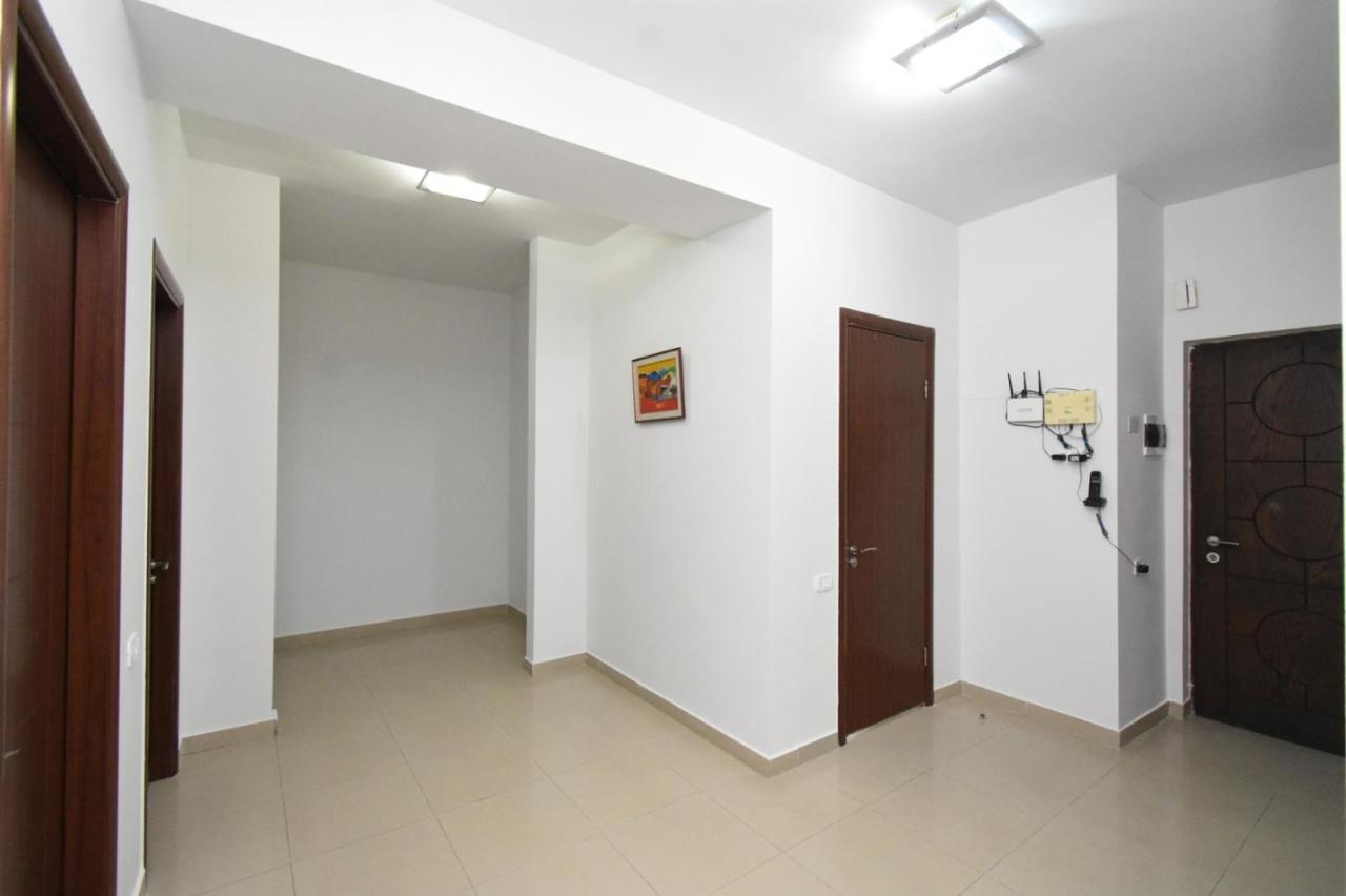 Mini Hotel Jerevan Buitenkant foto