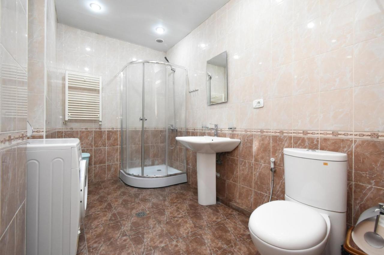 Mini Hotel Jerevan Buitenkant foto