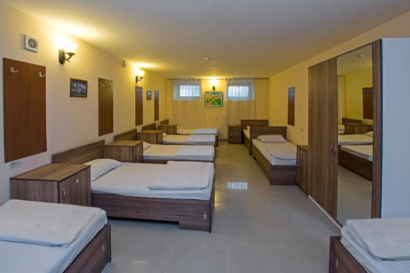 Mini Hotel Jerevan Buitenkant foto