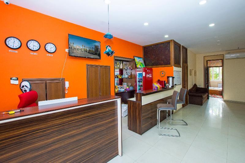 Mini Hotel Jerevan Buitenkant foto