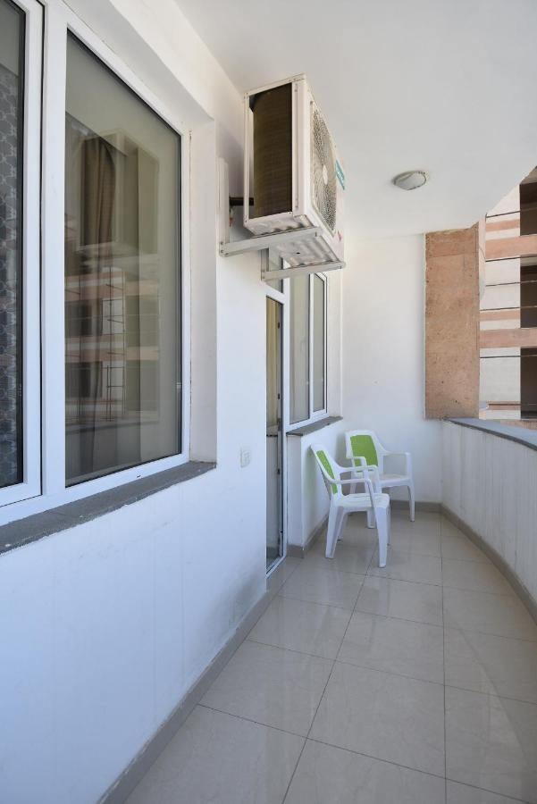 Mini Hotel Jerevan Buitenkant foto